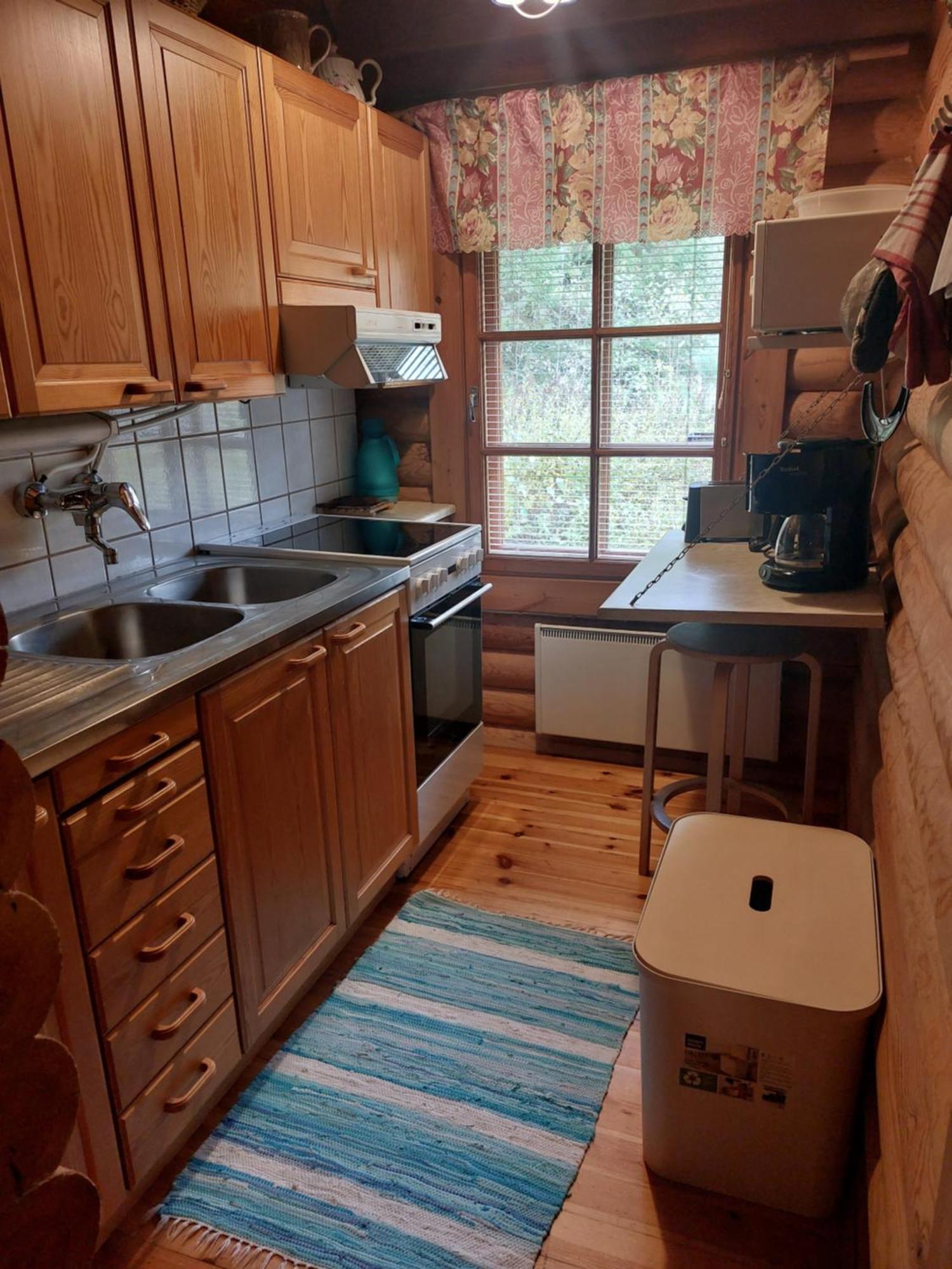 Menninkaeinen Cottage Rutalahti エクステリア 写真